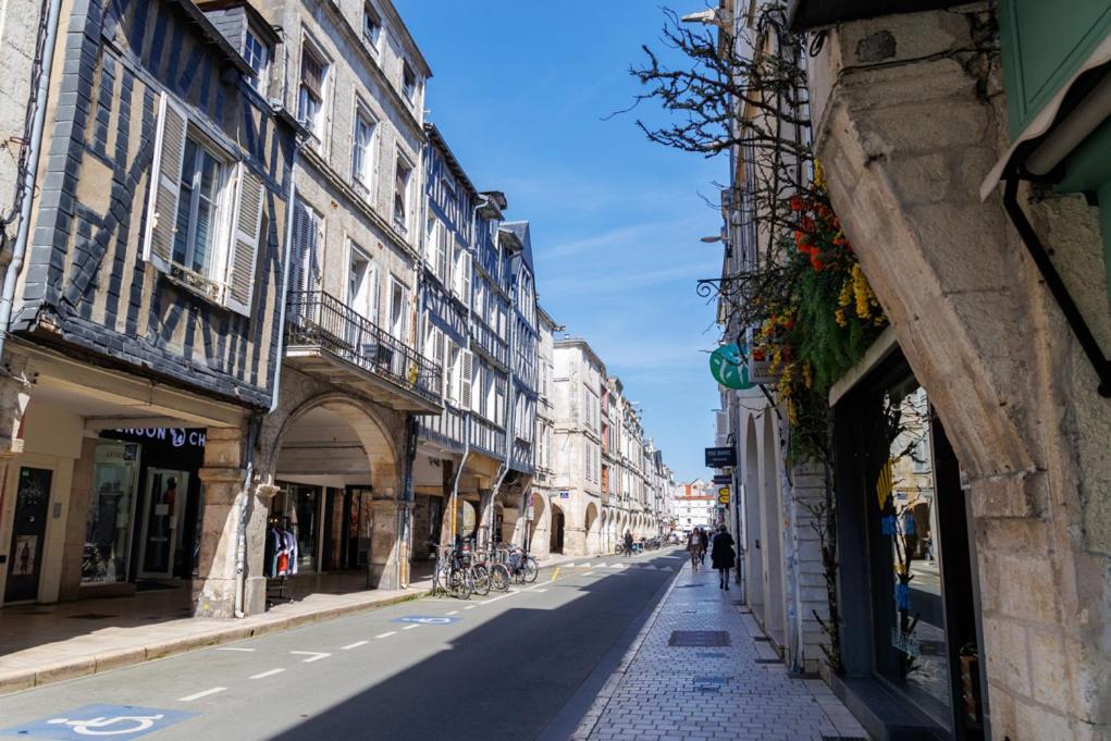 L'Appartement : Location Les Merciers. Λα Ροσέλ Εξωτερικό φωτογραφία